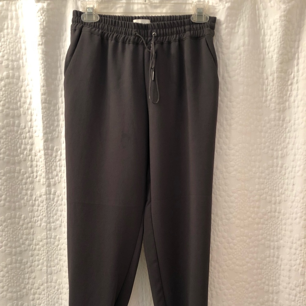 Grey crepe jogger pants